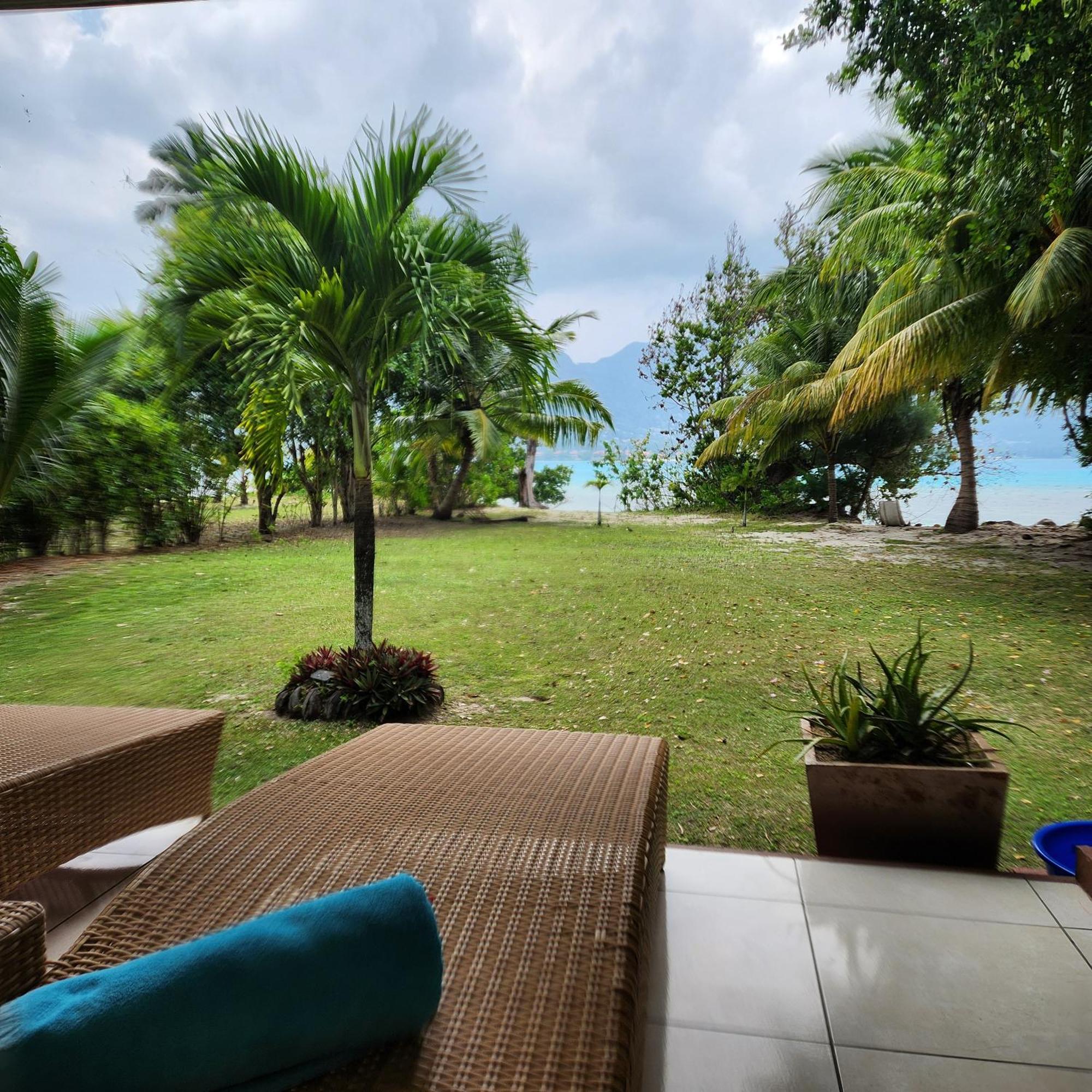 Surf Tropical Villa Takamaka Cerf Island Exterior foto