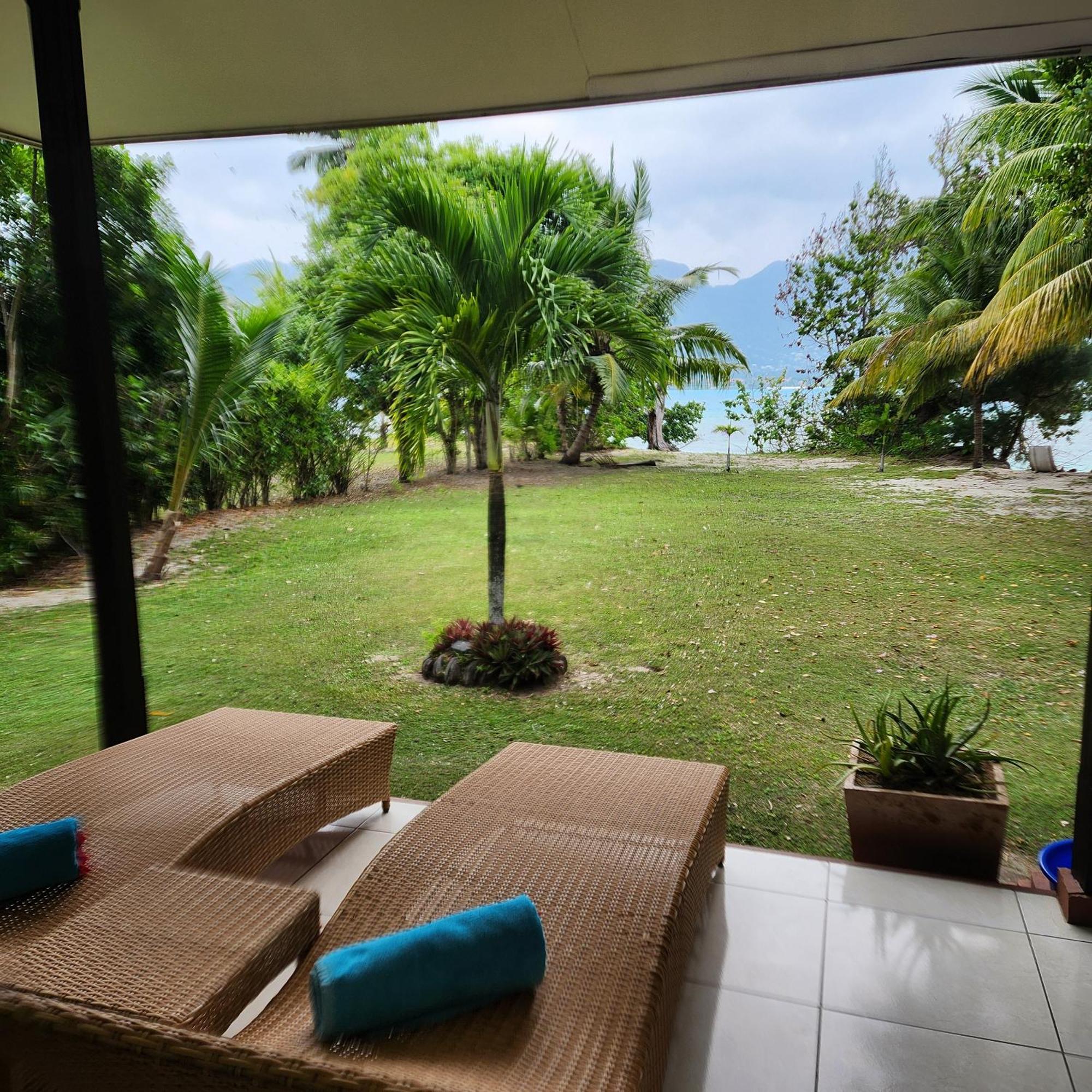 Surf Tropical Villa Takamaka Cerf Island Exterior foto